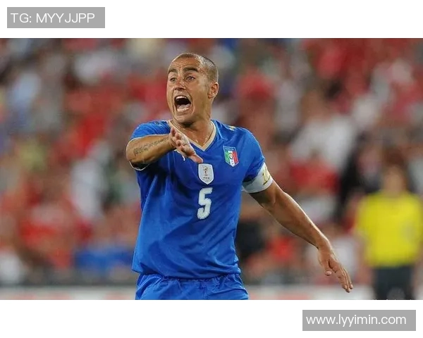 小个子足球明星的逆袭之路如何打破身高限制成就辉煌职业生涯